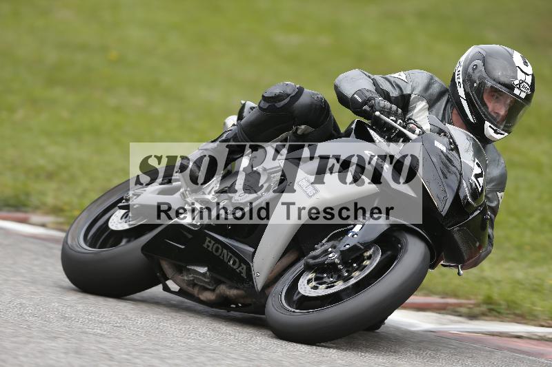 /Archiv-2024/70 16.09.2024 Plüss Moto Sport ADR/Freies Fahren/2